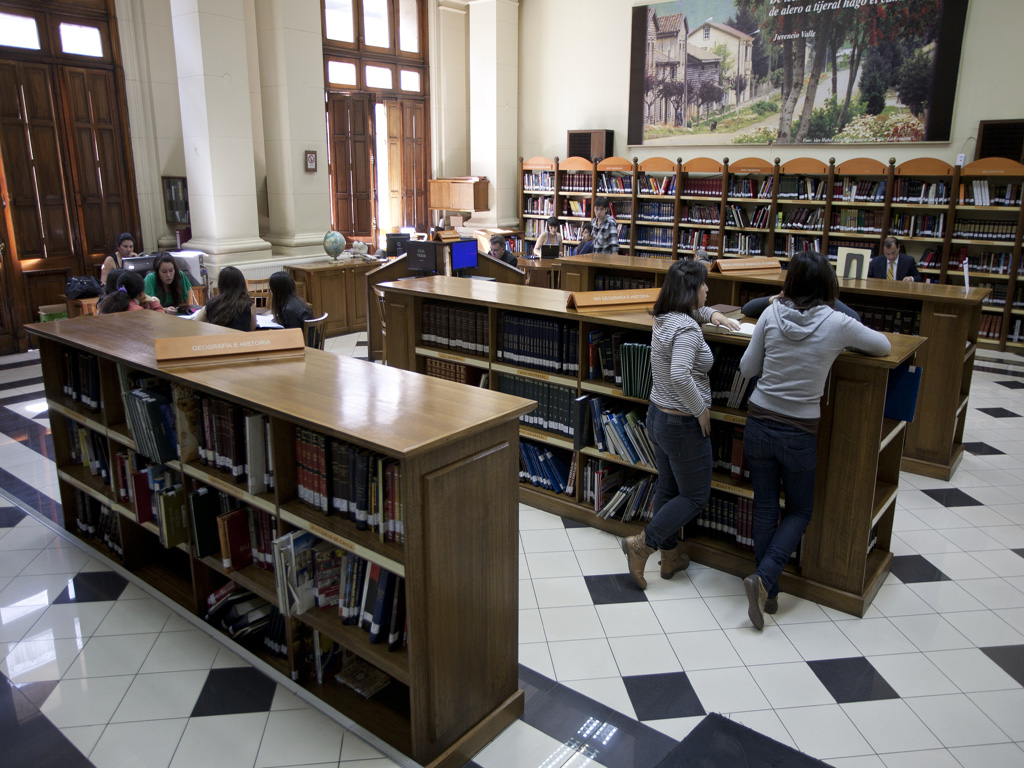 La emperrada [artículo] - Biblioteca Nacional Digital de Chile