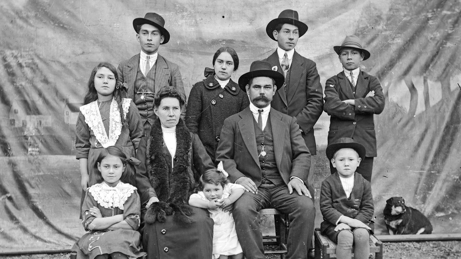 Retrato familia Rivas Núñez (c. 1915)