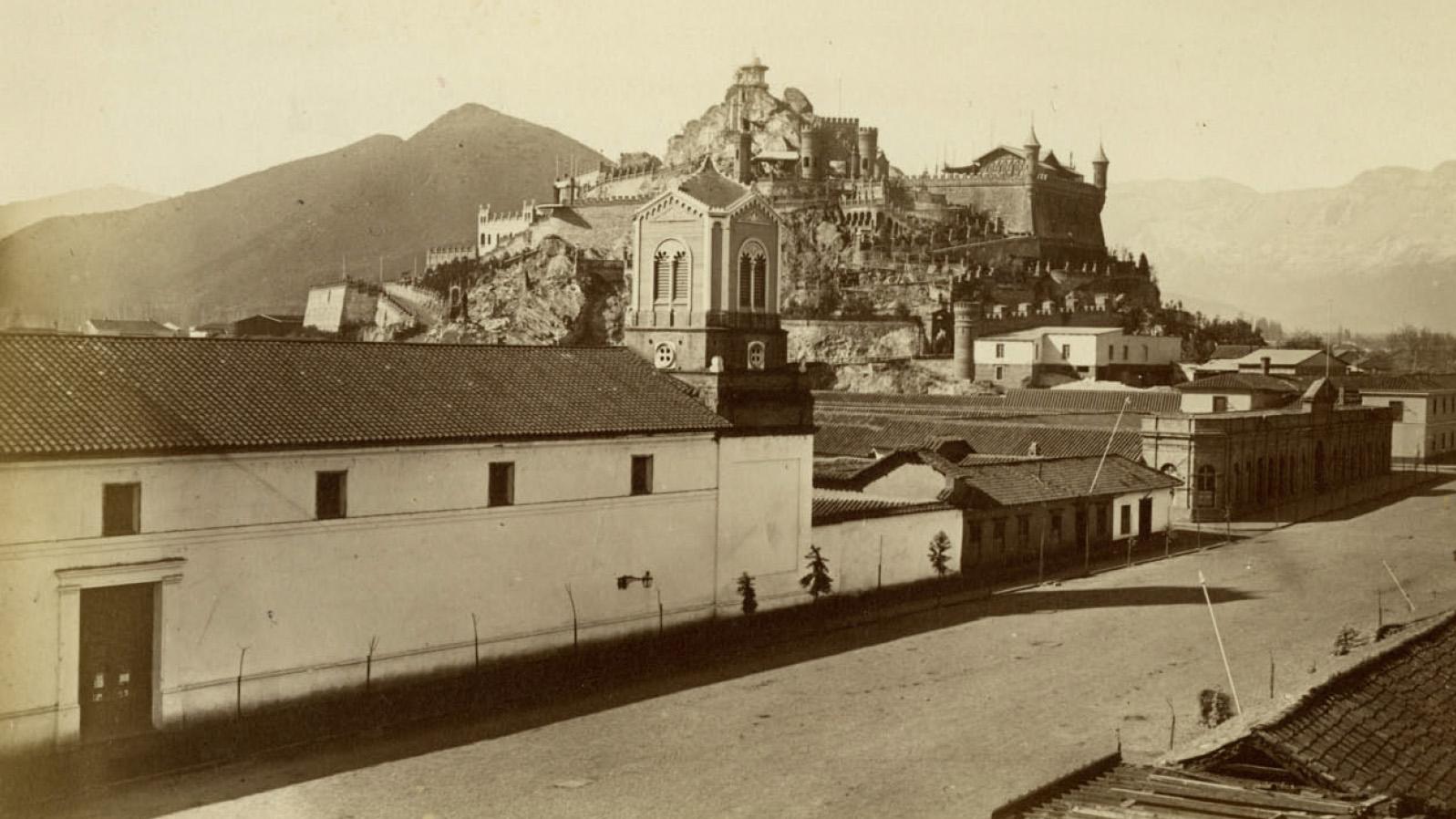 Fotografía incluida en el Álbum del Santa Lucía (1874). Fuente  MC0006534.