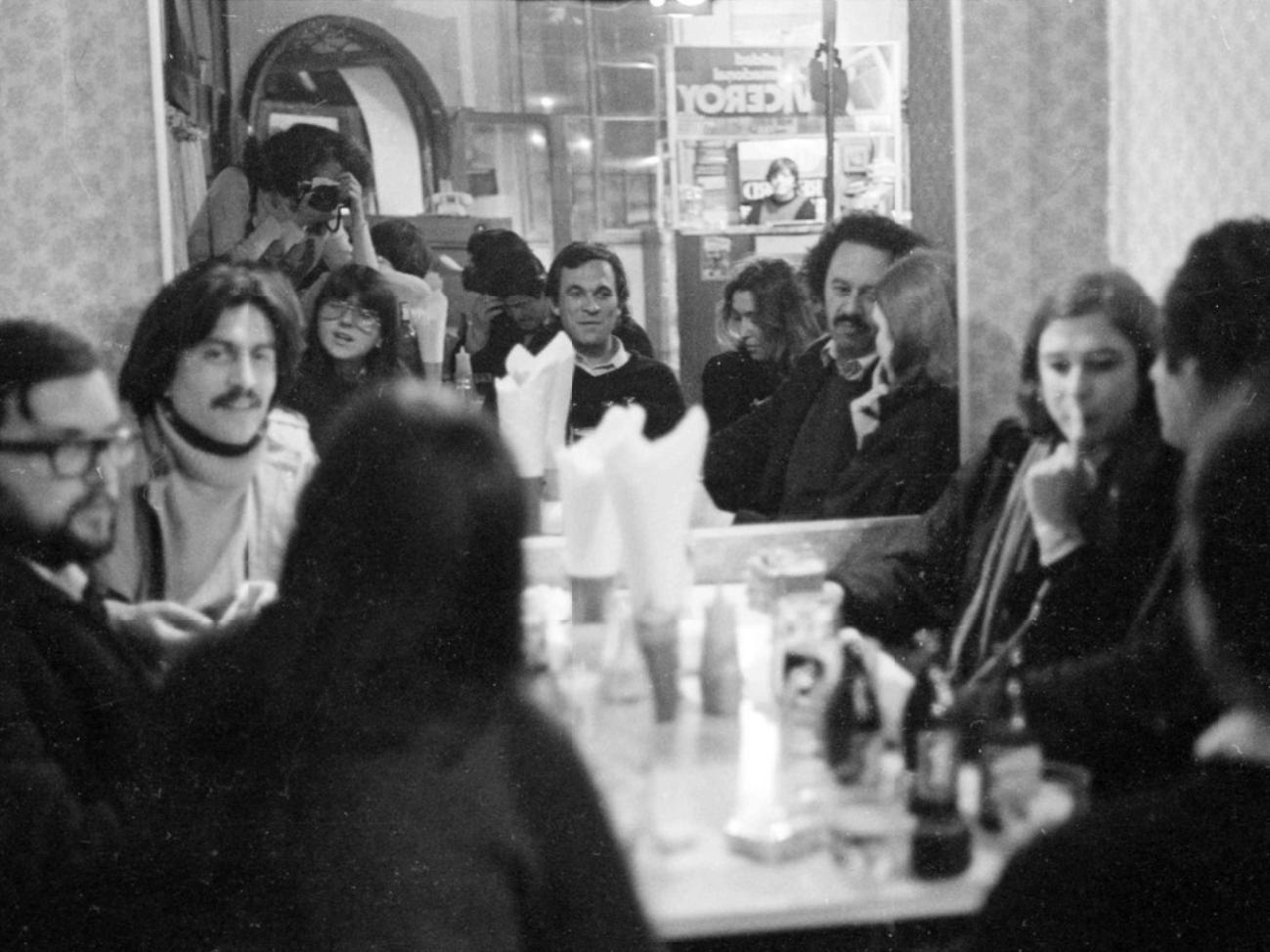Grupo de fotógrafas y fotógrafos, 1984.