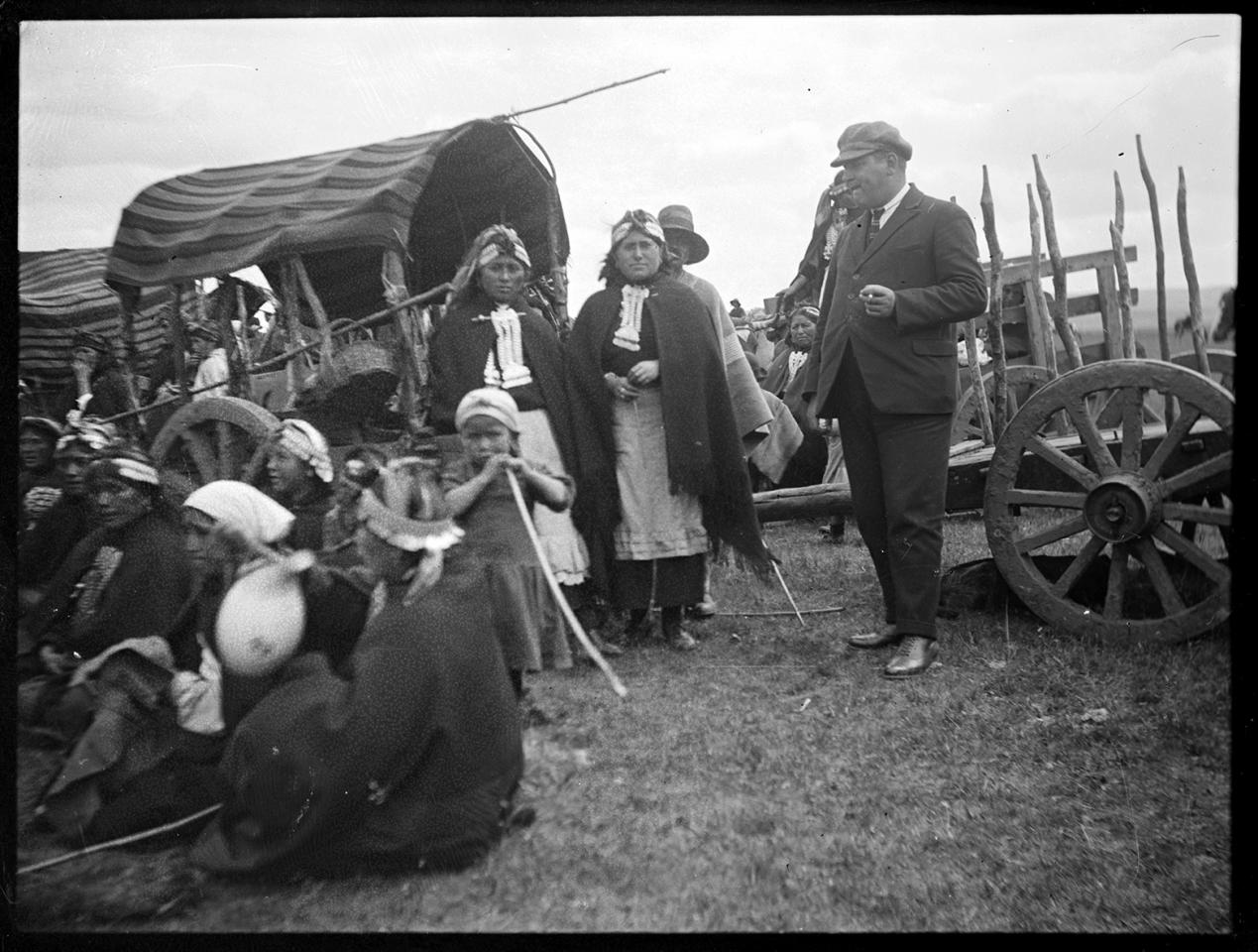 Trawün mapuche (c. 1920)