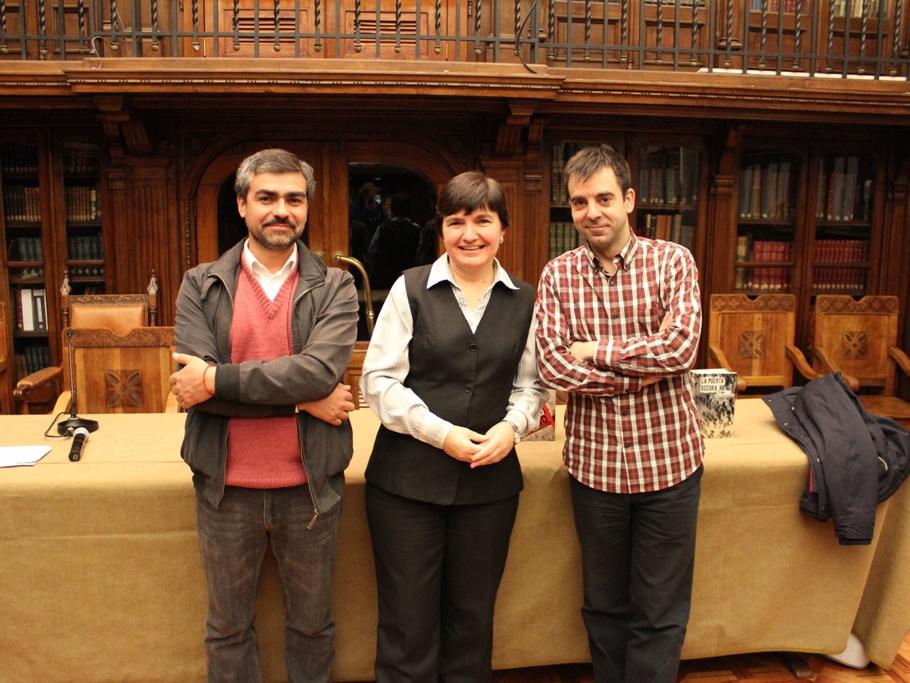 2_Rodrigo_Aravena,_Gabriela_Pradenas_y_David_Lozano.JPG