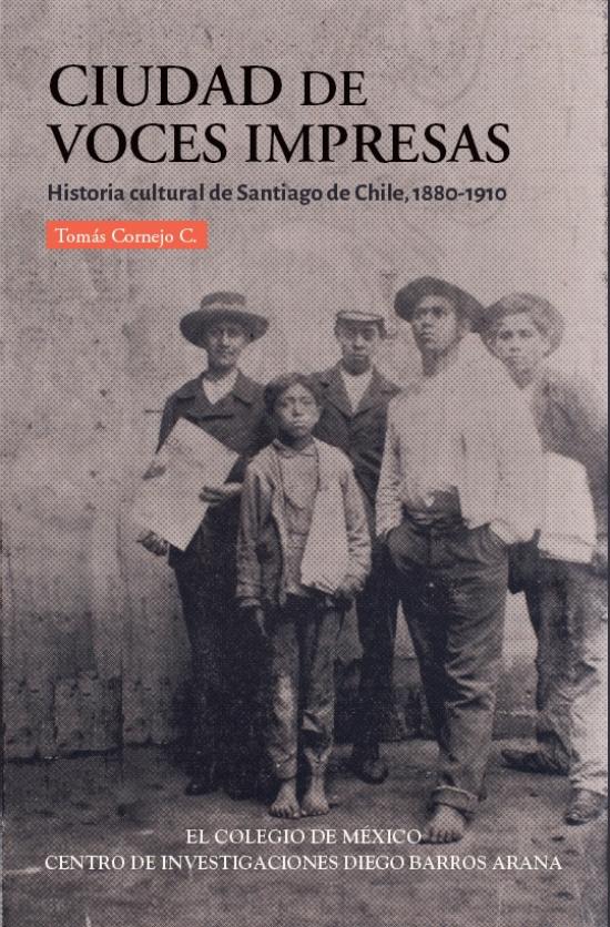 Tapa con fotografía de niños vendiendo diarios a inicios del siglo XX