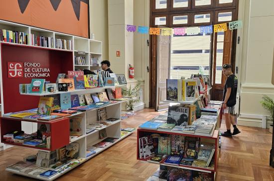 Librería Amanda Labarca