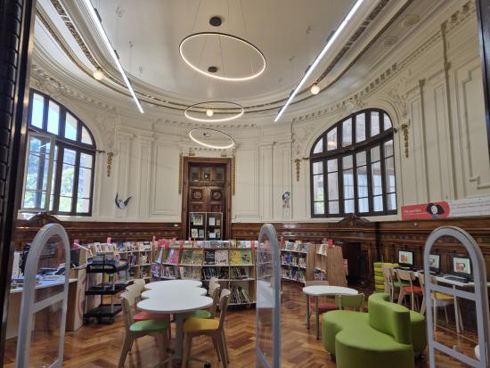 Sala Infantil Margarita Mieres