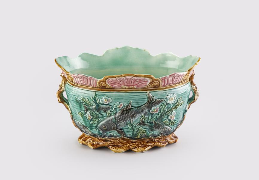 Cachepot o jardinera con peces