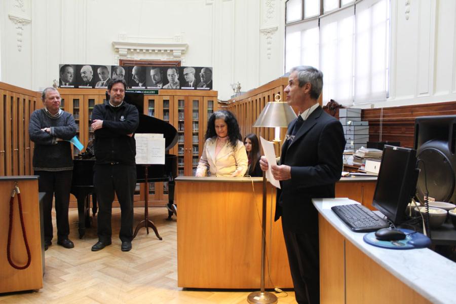 Hijo de Juan Amenábar destaca la donación del legado musical de su padre